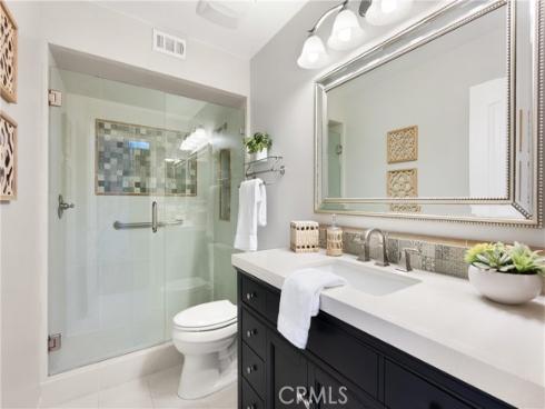 18731 Chapel Lane, Huntington Beach, CA