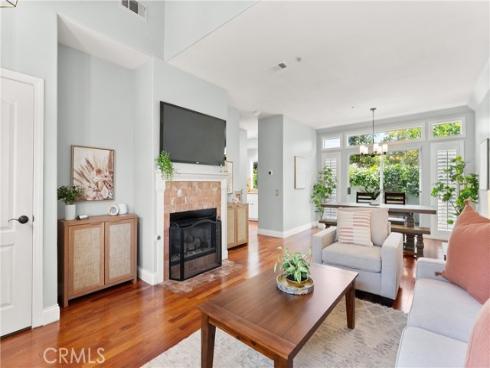 18731 Chapel Lane, Huntington Beach, CA