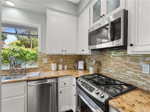 18731 Chapel Lane, Huntington Beach, CA