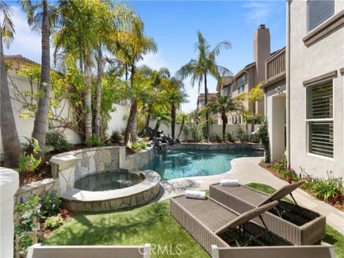 19139 Chandon Lane, Huntington Beach, CA