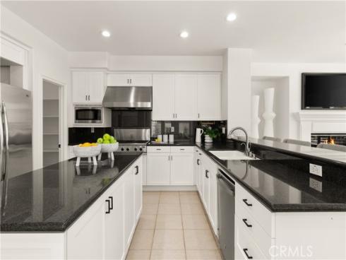 19139 Chandon Lane, Huntington Beach, CA