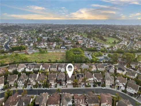 19139 Chandon Lane, Huntington Beach, CA