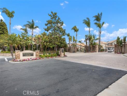 9131 Santiago Drive, Huntington Beach, CA