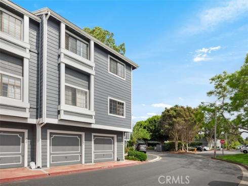 20092 Bayfront 206 Lane, Huntington Beach, CA