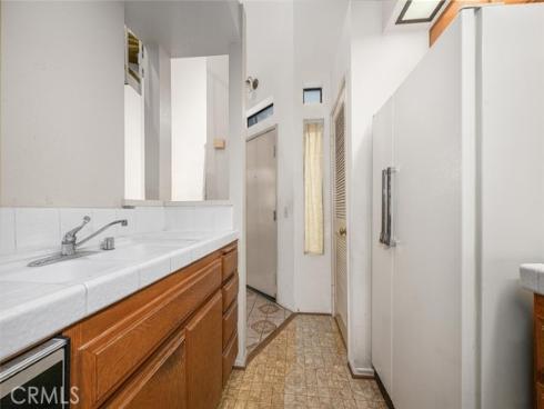 17202 Corbina 206 Lane, Huntington Beach, CA