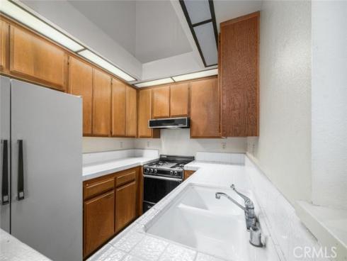 17202 Corbina 206 Lane, Huntington Beach, CA