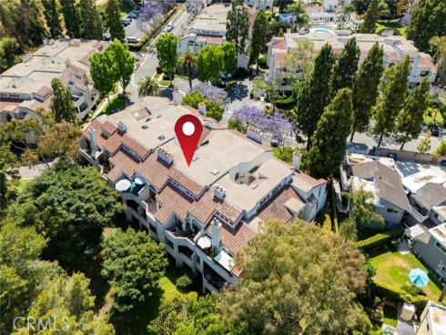 17202 Corbina 206 Lane, Huntington Beach, CA