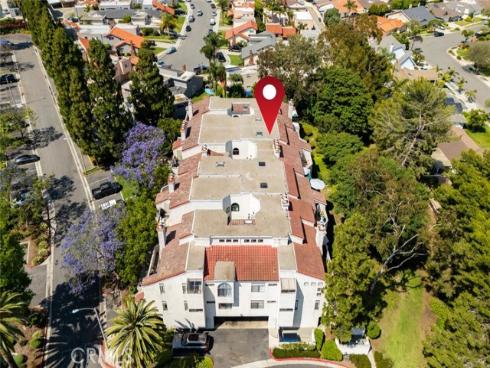 17202 Corbina 206 Lane, Huntington Beach, CA