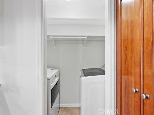 18301 Gum Tree Lane, Huntington Beach, CA