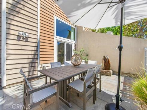 18743 Club Lane, Huntington Beach, CA