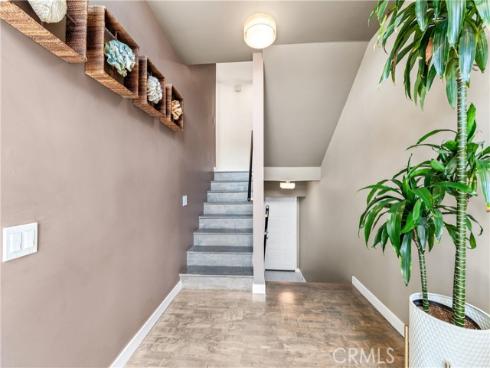 18743 Club Lane, Huntington Beach, CA