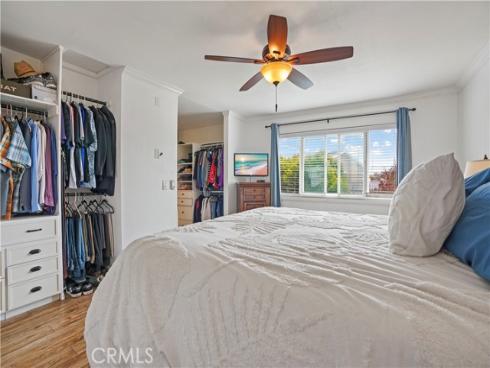 17882 Hallcroft Lane, Huntington Beach, CA