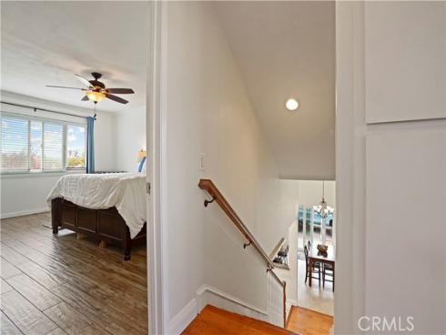 17882 Hallcroft Lane, Huntington Beach, CA