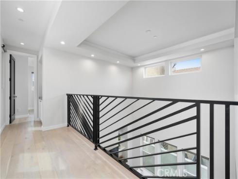 303 12th Street, Huntington Beach, CA