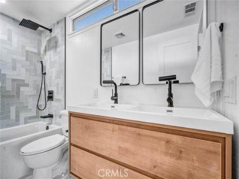 9171 Regatta Drive , Huntington Beach, CA