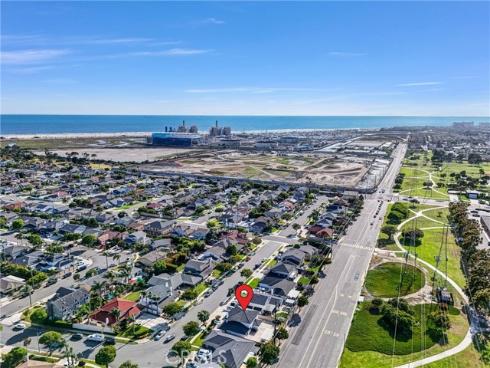 9171 Regatta Drive , Huntington Beach, CA