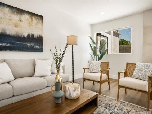 9802 Effingham Drive , Huntington Beach, CA