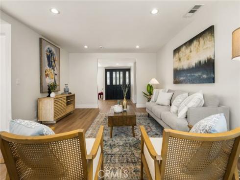 9802 Effingham Drive , Huntington Beach, CA