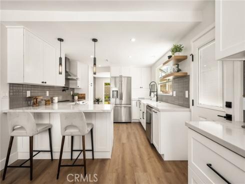 9802 Effingham Drive , Huntington Beach, CA