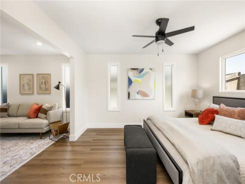 9802 Effingham Drive , Huntington Beach, CA