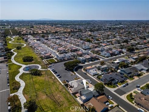 9802 Effingham Drive , Huntington Beach, CA