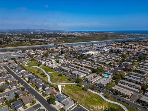 9802 Effingham Drive , Huntington Beach, CA