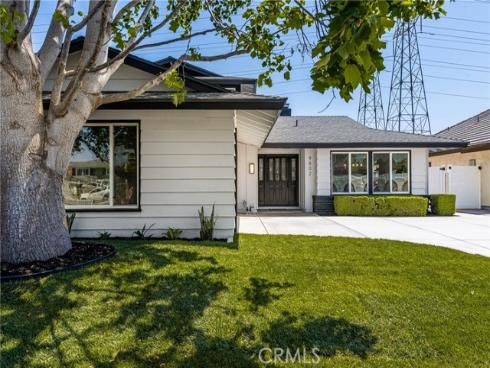 9802 Effingham Drive , Huntington Beach, CA