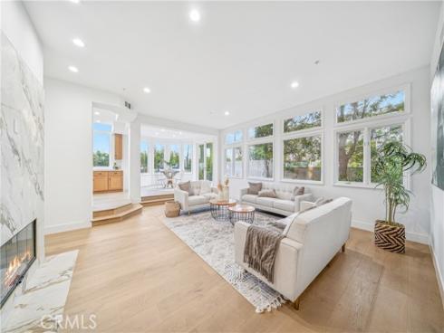 6692 Alamitos Circle, Huntington Beach, CA