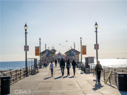 6692 Alamitos Circle, Huntington Beach, CA