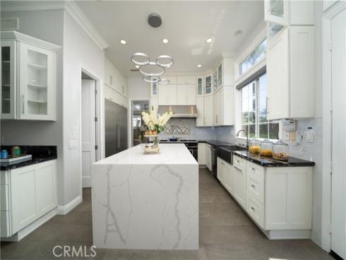 5712  Ocean Vista   Drive, Huntington Beach, CA