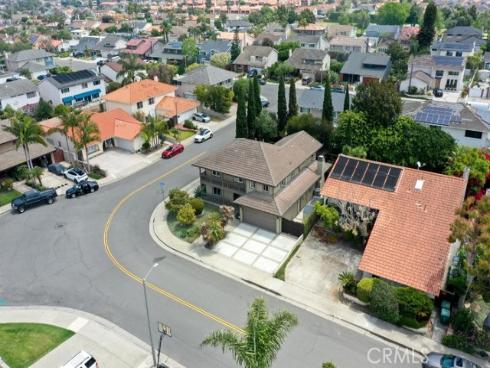 21822 Seacrest Lane, Huntington Beach, CA