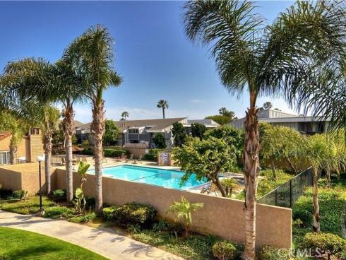 16879 Bluewater 25 Lane, Huntington Beach, CA