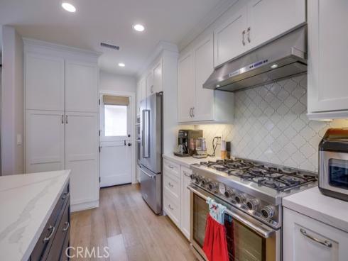 627 7th Street, Huntington Beach, CA