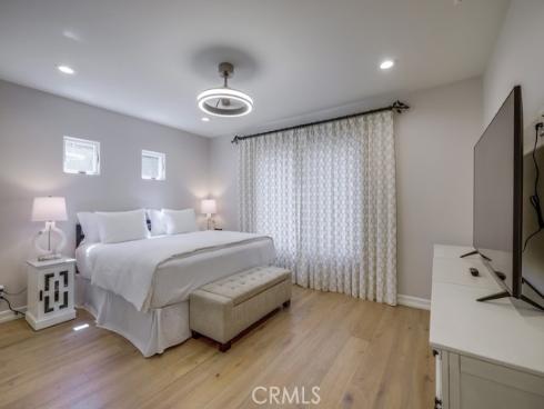 627 7th Street, Huntington Beach, CA