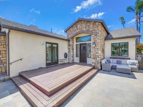 627 7th Street, Huntington Beach, CA