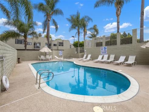 17661 Sergio CI103 Circle, Huntington Beach, CA