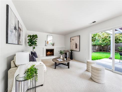 19332 Evening Hill Drive, Huntington Beach, CA