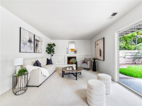 19332 Evening Hill Drive, Huntington Beach, CA