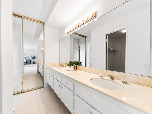 19332 Evening Hill Drive, Huntington Beach, CA