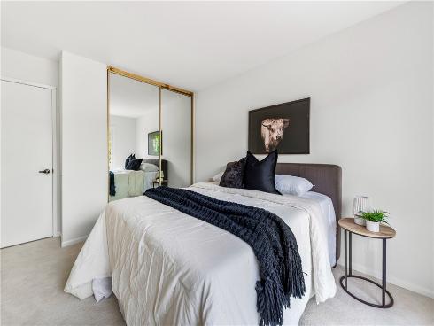 19332 Evening Hill Drive, Huntington Beach, CA