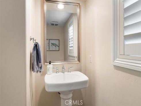 17291 Wareham Lane, Huntington Beach, CA