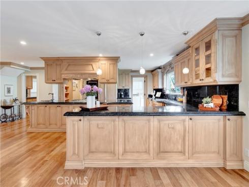 1822 Pine Street, Huntington Beach, CA