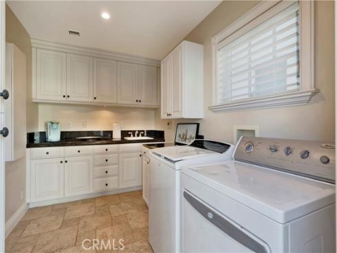 1822 Pine Street, Huntington Beach, CA