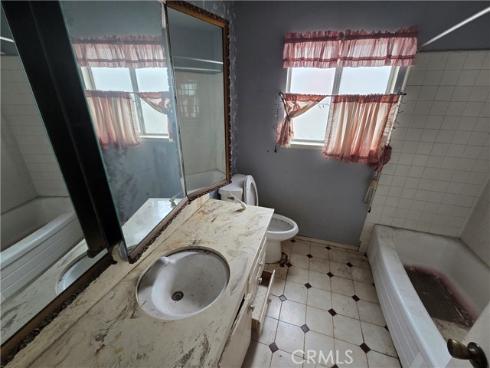 8171  Holland   Drive, Huntington Beach, CA