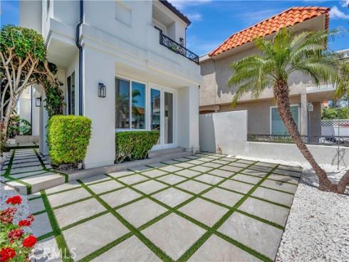 311 22nd Street, Huntington Beach, CA
