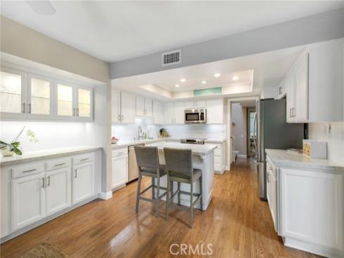 19675 Seacliff Lane, Huntington Beach, CA