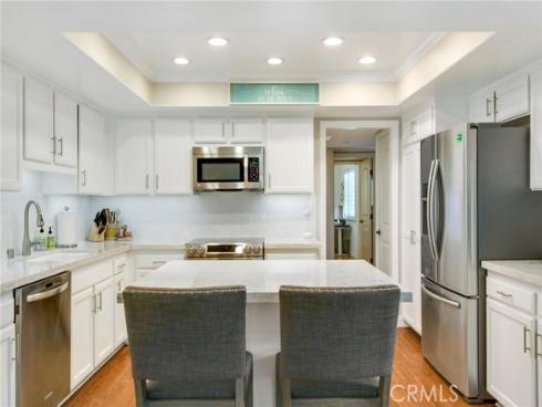 19675 Seacliff Lane, Huntington Beach, CA