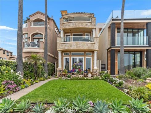 2118 Pacific Coast , Huntington Beach, CA