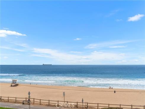 2118 Pacific Coast , Huntington Beach, CA