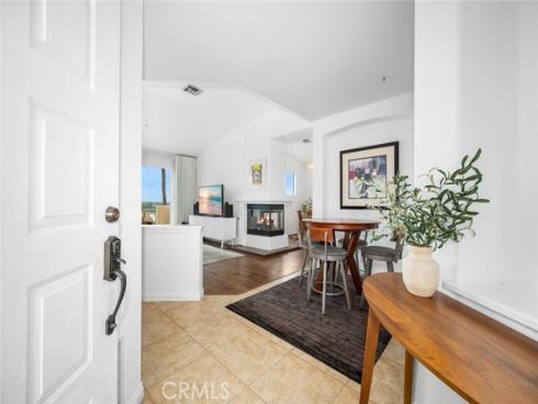 5142 Warner 305 , Huntington Beach, CA